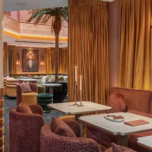 Boudoir Des Muses Hotel