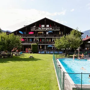 https://la-bergerie-authentic-hotels.hotels-rhonealpes.com