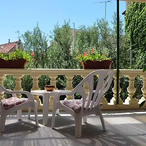 https://hotel-select-salon-de-provence.fr-provencehotel.com